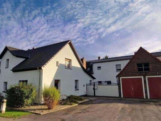 Einfamilienhaus zum Kauf 449.000 € 9 Zimmer 279 m² 2.783 m² Grundstück Werchow Calau 03205