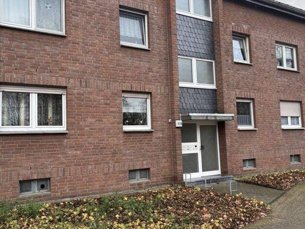 Wohnung zur Miete nur mit Wohnberechtigungsschein 338 € 3,5 Zimmer 72,3 m² 2. Geschoss Pusenhof 11A Repelen Moers 47445