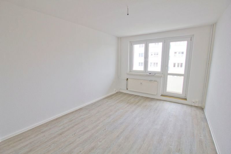 Wohnung zur Miete 359 € 3 Zimmer 59,7 m²<br/>Wohnfläche 4.<br/>Geschoss Züricher Str. 5 Südstadt Halle (Saale) 06128