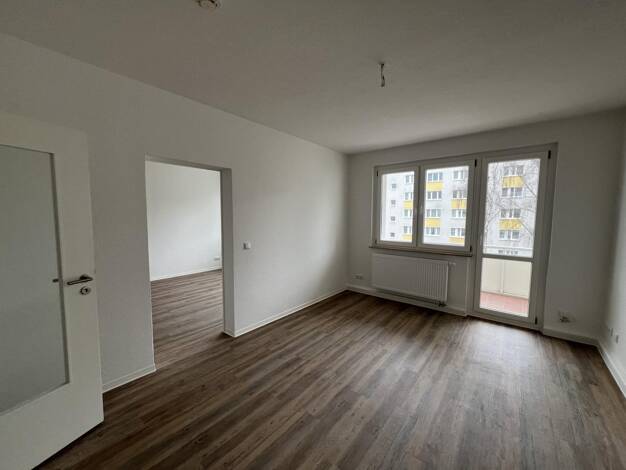 Wohnung zur Miete 338 € 2 Zimmer 49,7 m² 2. Geschoss Friedrich-List-Straße 31 Wohnkomplex 6 Eisenhüttenstadt 15890