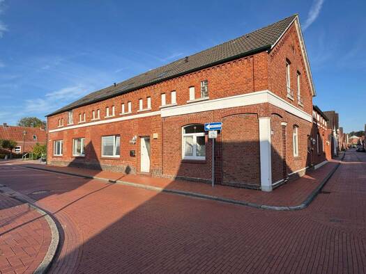 Wohnung zur Miete 495 € 1,5 Zimmer 67,9 m² frei ab 15.02.2026 Lange Straße 21 Jemgum 26844