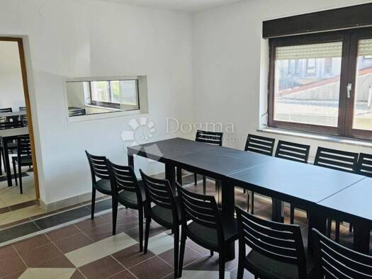 Haus zum Kauf 1.700.000 € 23 Zimmer 790 m² Soblinec, Sesvete Sesvete sjever