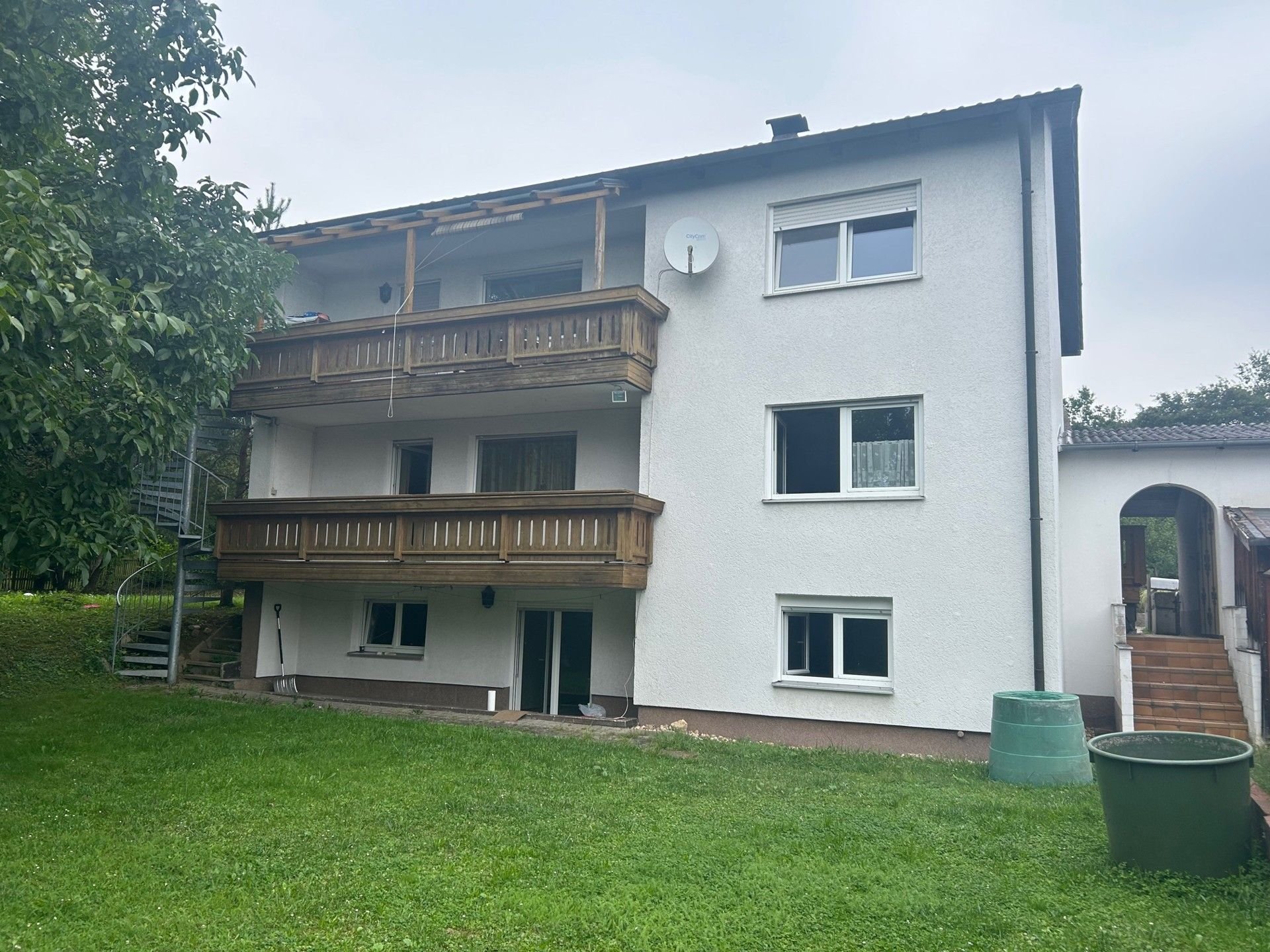 Mehrfamilienhaus zum Kauf 649.000 € 245 m²<br/>Wohnfläche 1.132 m²<br/>Grundstück Sulzbach Donaustauf - Sulzbach a.d. Donau 93093