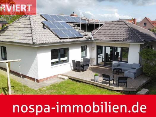 Bungalow zum Kauf 245.000 € 3 Zimmer 95 m² 883 m² Grundstück Bredstedt 25821