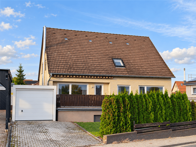 Mehrfamilienhaus zum Kauf als Kapitalanlage geeignet 249.000 € 7 Zimmer 167 m² 640 m² Grundstück Esbeck Schöningen 38364