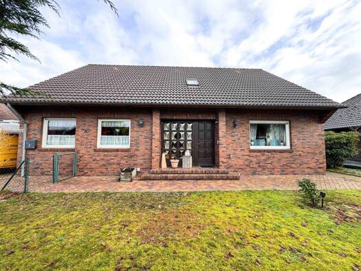 Einfamilienhaus zum Kauf 285.000 € 6 Zimmer 140 m² 787 m² Grundstück Eversmeer 26556