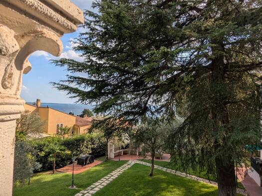 Immobilie zum Kauf 785.000 € 3 Zimmer 102 m² 5.000 m² Grundstück frei ab sofort Via Guglielmo Marconi 34 Garda 37016