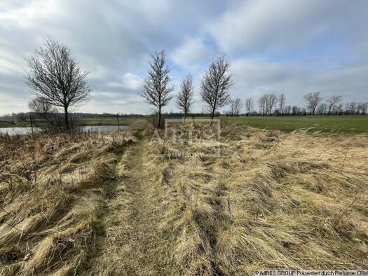 Grundstück zum Kauf 15.000 € 5.573 m² Grundstück Niepars 18442