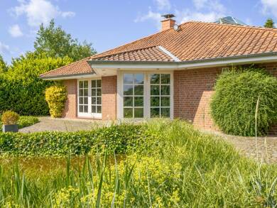 Haus zum Kauf 890.000 € 8 Zimmer 337 m² 2.512 m² Grundstück Kükels 23829
