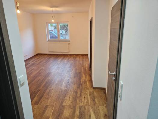 Wohnung zur Miete 680 € 2 Zimmer 55 m² Geschoss EG/2 frei ab 01.06.2026 Mußbach Neustadt an der Weinstraße 67435