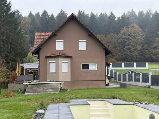 Doppelhaushälfte zum Kauf 300.000 € 116,8 m² Badstraße Haselsdorf 8144