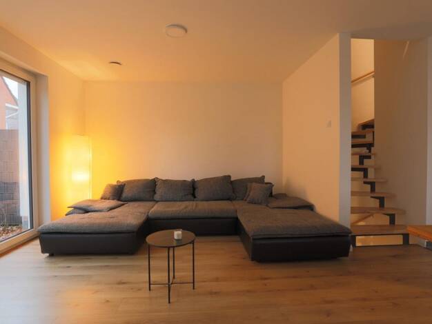 Reihenmittelhaus zur Miete 2.600 € 5,5 Zimmer 120,9 m² 81,4 m² Grundstück Reembusch 69 Bramfeld Hamburg 22179