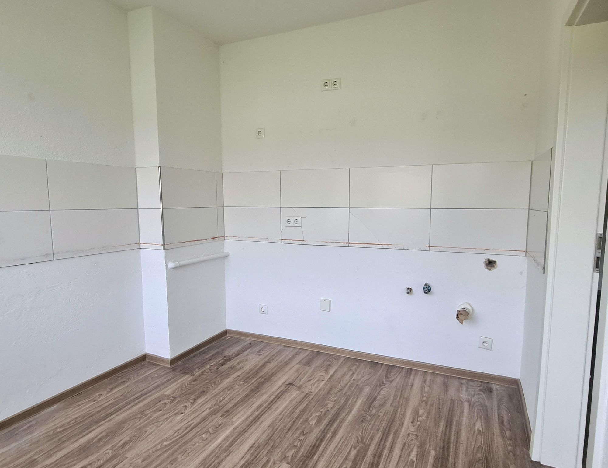 Wohnung zur Miete 535 € 3 Zimmer 56,2 m²<br/>Wohnfläche 2.<br/>Geschoss 01.02.2025<br/>Verfügbarkeit Zum Lith 114 Wanheimerort Duisburg 47055