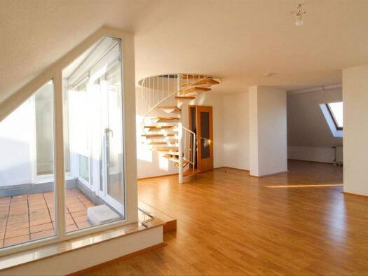 Maisonette zum Kauf 198.000 € 3 Zimmer 71,4 m² 2. Geschoss Mobschatz Dresden 01156