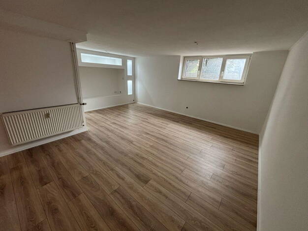 Wohnung zum Kauf provisionsfrei 29.500 € 1 Zimmer 28 m² Souterrain, 1. Geschoss Westerbruchstraße Hochstraß Moers 47443