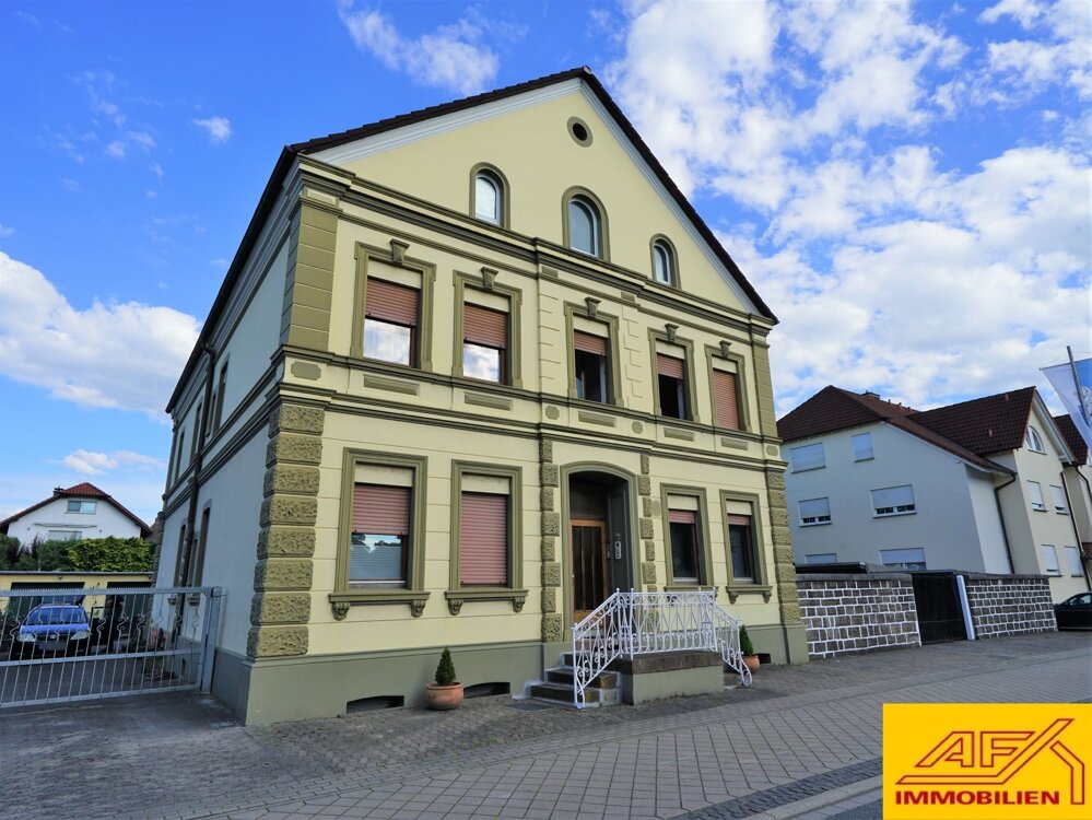 Mehrfamilienhaus zum Kauf 455.000 € 15 Zimmer 386 m²<br/>Wohnfläche 1.104 m²<br/>Grundstück Hüsten - Mitte Arnsberg 59759