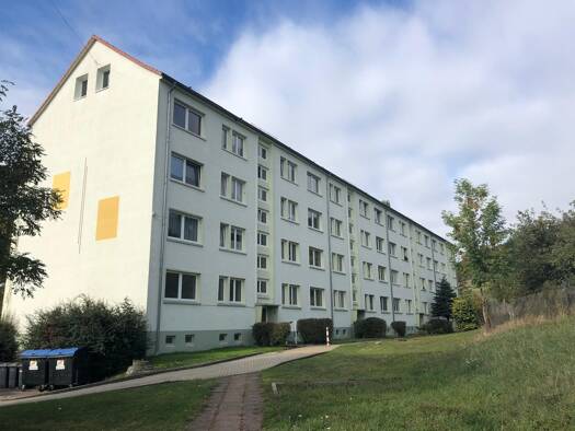 Wohnung zum Kauf 49.900 € 4 Zimmer 74 m² 3. Geschoss Großkochberg Uhlstädt-Kirchhasel 07407