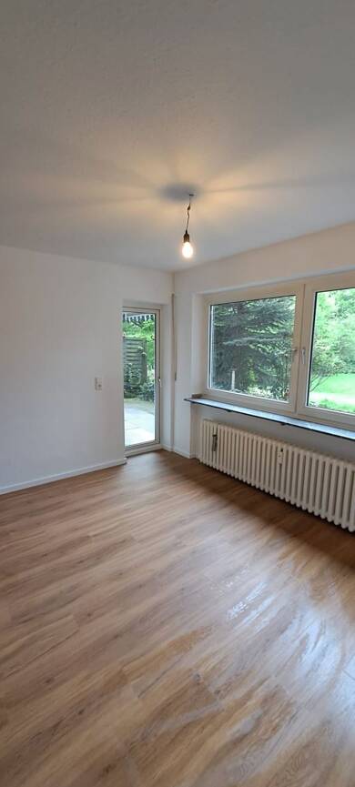 Terrassenwohnung zur Miete 549 € 42,2 m² Souterrain frei ab sofort Baerl Duisburg 47199