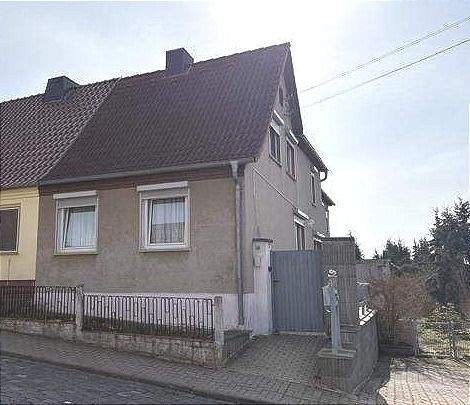 Immobilie in Artern - Einfamilienhaus mit Garten in Artern - Bild 1