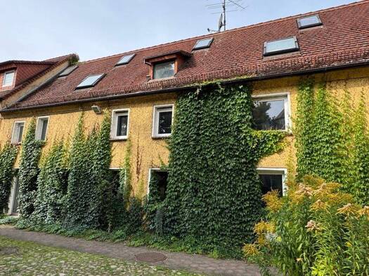 Haus zum Kauf 68.000 € 8 Zimmer 200 m² 100 m² Grundstück frei ab 01.01.2026 Lindenplatz 17 Weltewitz Jesewitz 04838