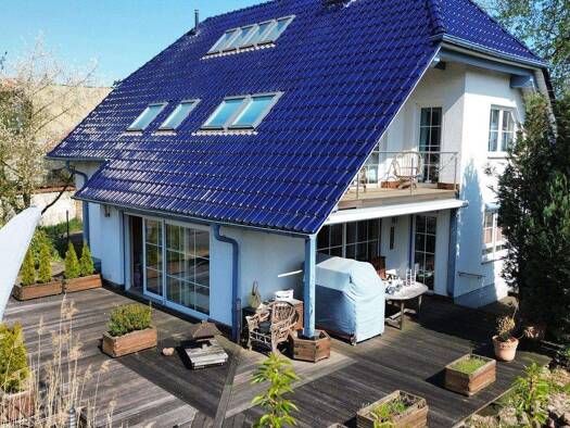 Einfamilienhaus zum Kauf 399.000 € 5 Zimmer 168 m² 724 m² Grundstück frei ab sofort Köthener Straße 5 A Sennewitz Petersberg 06193