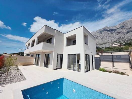 Haus zum Kauf 670.000 € 3 Zimmer 179 m² Makarska