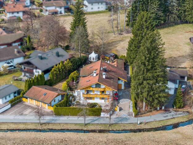 Mehrfamilienhaus zum Kauf 15 Zimmer 400 m² 1.701 m² Grundstück Grainau 82491