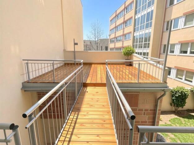 Wohnung zur Miete 949 € 3 Zimmer 102 m² 1. Geschoss frei ab 15.05.2026 Bleckenburgstraße 29 Buckau Magdeburg 39104