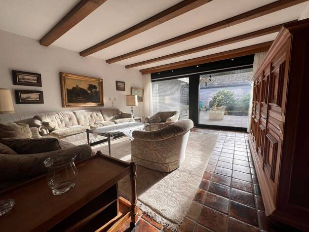Wohnung zum Kauf 375.000 € 4 Zimmer 140,8 m² EG Körbecke Möhnesee 59519