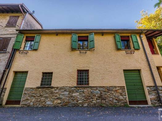 Haus zum Kauf 550.000 € 2 Zimmer 135 m² 12.500 m² Grundstück frei ab sofort Pietrasanta
