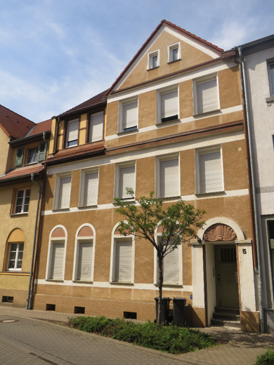 Wohnung zur Miete 450 € 3 Zimmer 73,7 m² 2. Geschoss frei ab 01.07.2025 Dammstraße 5 Bitterfeld Bitterfeld-Wolfen 06749