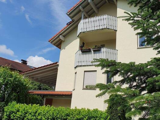 Mehrfamilienhaus zum Kauf provisionsfrei als Kapitalanlage geeignet 1.295.000 € 14 Zimmer 400 m² 606 m² Grundstück Kirschbaumweg 14 Waldshut Waldshut-Tiengen 79761