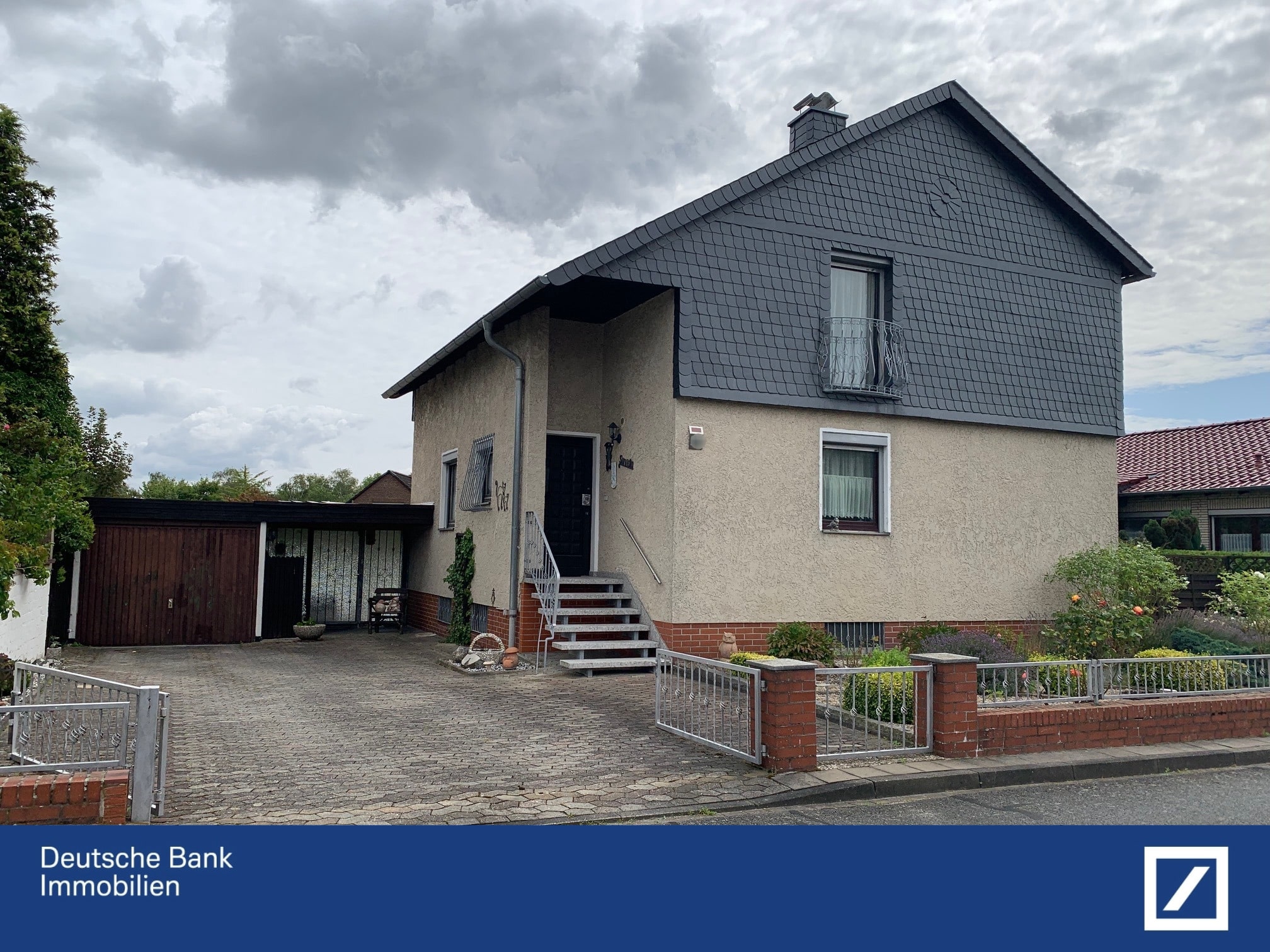 Einfamilienhaus zum Kauf 249.000 € 6 Zimmer 141 m²<br/>Wohnfläche 764 m²<br/>Grundstück Velpke Velpke 38458