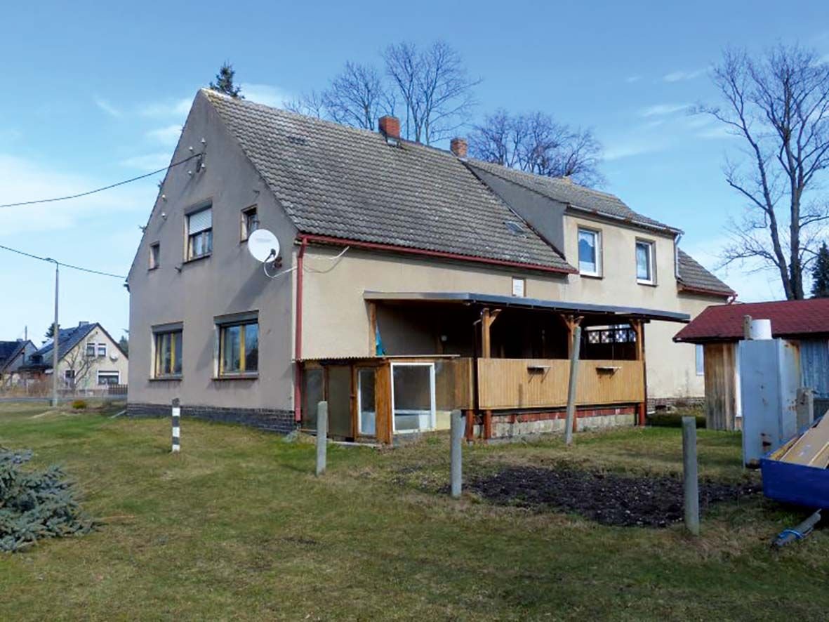 Einfamilienhaus zur Versteigerung 5.000 € 2.500 m²<br/>Grundstück Reiterweg 2, 4 Horka Horka 02923