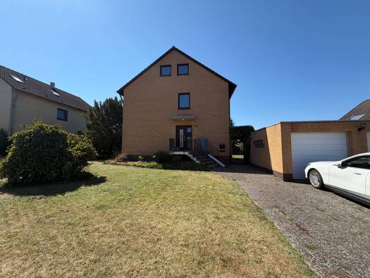 Wohnung zur Miete 700 € 3,5 Zimmer 77 m² 1. Geschoss Kernstadt Süd Peine 31226