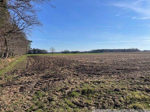 Land-/Forstwirtschaft zum Kauf 104.866 € 15.198 m² Grundstück Hüllstederfeld Westerstede 26655