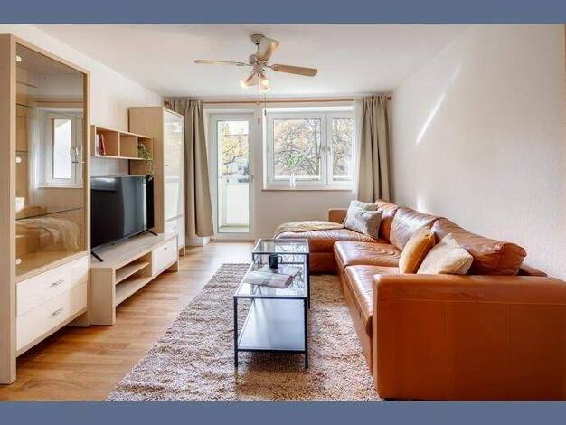 Wohnung zur Miete Wohnen auf Zeit 2.000 € 2,5 Zimmer 52 m² Bogenhausen München 81677