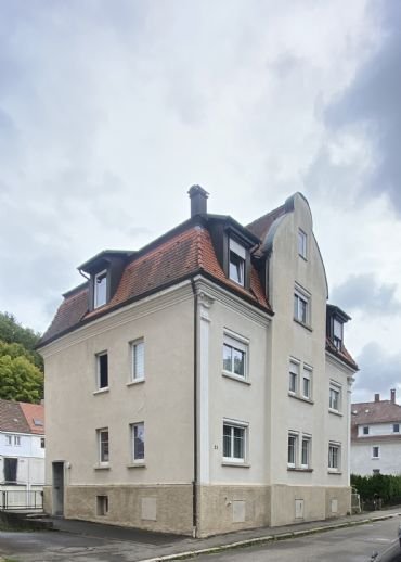 Mehrfamilienhaus zum Kauf als Kapitalanlage geeignet 650.000 € 12 Zimmer 276 m²<br/>Wohnfläche 635 m²<br/>Grundstück Stockacher Straße  21 Tuttlingen Tuttlingen 78532