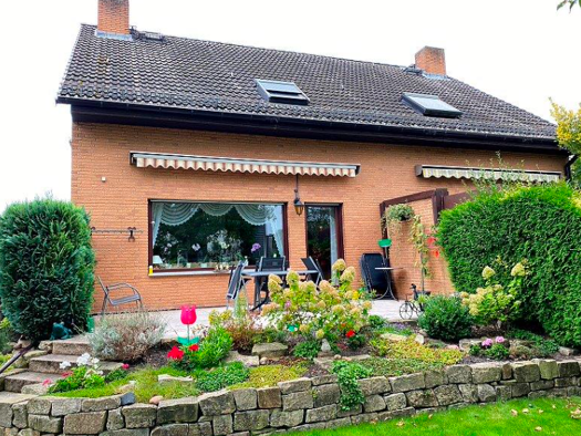 Doppelhaushälfte zum Kauf 598.000 € 5 Zimmer 115 m² 370 m² Grundstück frei ab 01.02.2026 Rudow Berlin 12357