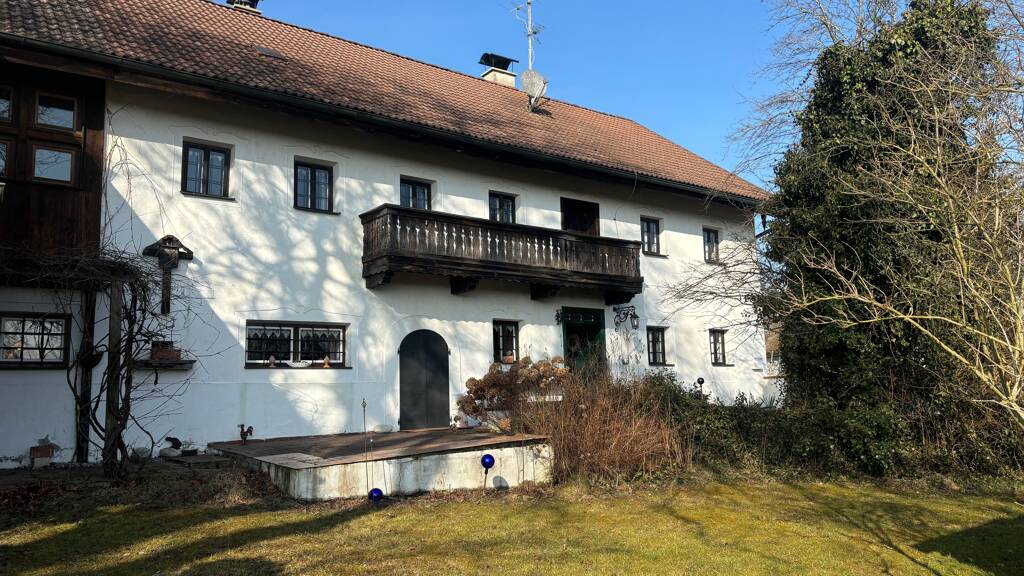 Haus zum Kauf provisionsfrei 495.000 € 300 m² 1.500 m² Grundstück Hochburg-Ach 5122