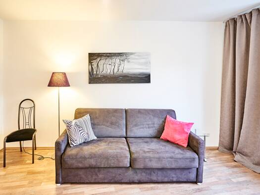 Wohnung zur Miete 1.600 € 2 Zimmer 47 m² Geschoss 2/4 frei ab sofort Barmbek-Süd Hamburg 22083
