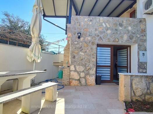 Einfamilienhaus zum Kauf 290.000 € 3 Zimmer 100 m² 75 m² Grundstück Malinska-Dubasnica 51511