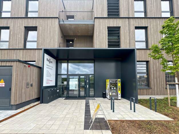 Bürofläche zur Miete provisionsfrei 879 € 8 m² Bürofläche teilbar von 8 m² bis 50 m² Friedrich-Henning-Straße 17 Metzingen 72555