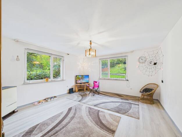 Mehrfamilienhaus zum Kauf 206.000 € 7 Zimmer 130 m² 538 m² Grundstück Glatt Sulz am Neckar 72172