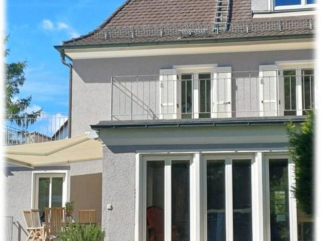Doppelhaushälfte zur Miete 3.300 € 6 Zimmer 155 m² 790 m² Grundstück frei ab 01.10.2025 Augsburg 86199