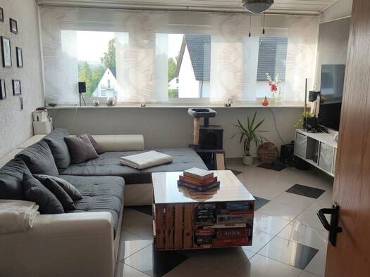 Wohnung zur Miete 532 € 3 Zimmer 70 m² Geschoss 2/3 frei ab 01.12.2026 Hahnbach Hahnbach 92256