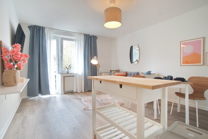 Wohnung zur Miete Wohnen auf Zeit 520 € 1 Zimmer 22 m²<br/>Wohnfläche 01.04.2025<br/>Verfügbarkeit Holsterhausen Essen 45147