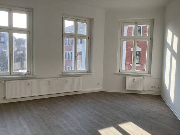 Wohnung zur Miete 388 € 1,5 Zimmer 33,7 m² 3. Geschoss frei ab 19.04.2026 Arthur-Hoffmann-Str. 95 Südvorstadt Leipzig 04275