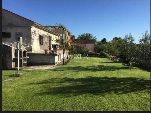 Haus zum Kauf 990.000 € 2 Zimmer 200 m² Krk Centar