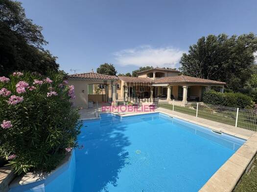 Haus zum Kauf 560.000 € 204 m² 1.280 m² Grundstück Aubignan 84810
